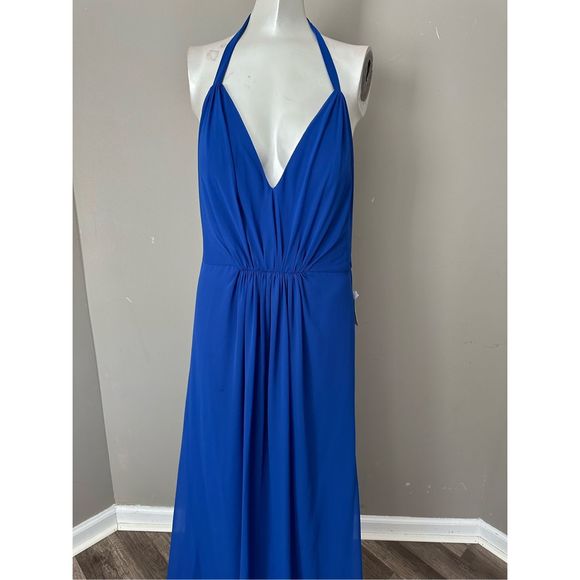 Vera Wang Bride Elodie Trailing Hem Gown - Picture 7 of 13